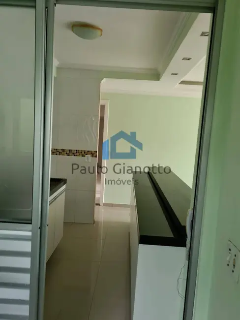 Foto 9 de Apartamento com 3 quartos à venda e para alugar, 64m2 em Jardim Monte Santo, Cotia - SP