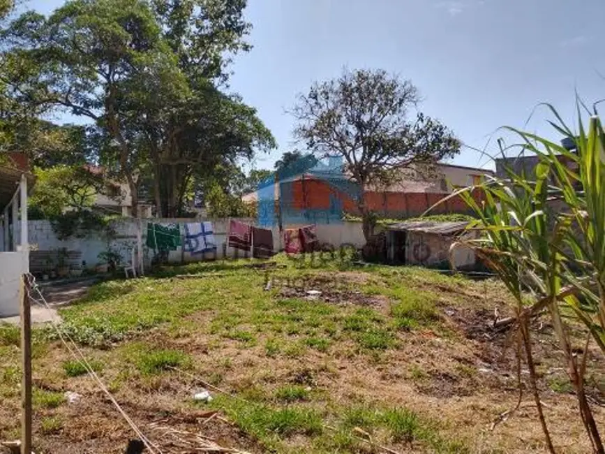Foto 3 de Terreno / Lote à venda, 1700m2 em Jardim Sabiá, Cotia - SP