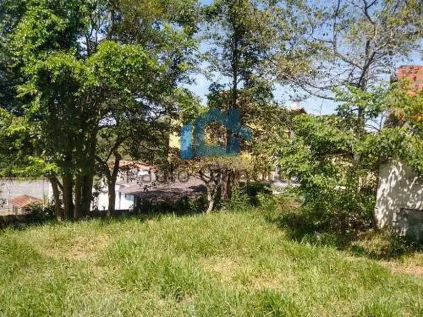 Foto 1 de Terreno / Lote à venda, 1700m2 em Jardim Sabiá, Cotia - SP