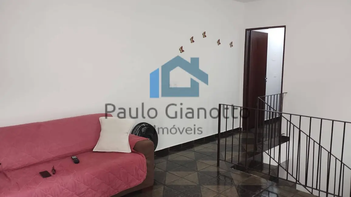 Foto 8 de Casa com 2 quartos à venda, 130m2 em Granja Carolina, Cotia - SP