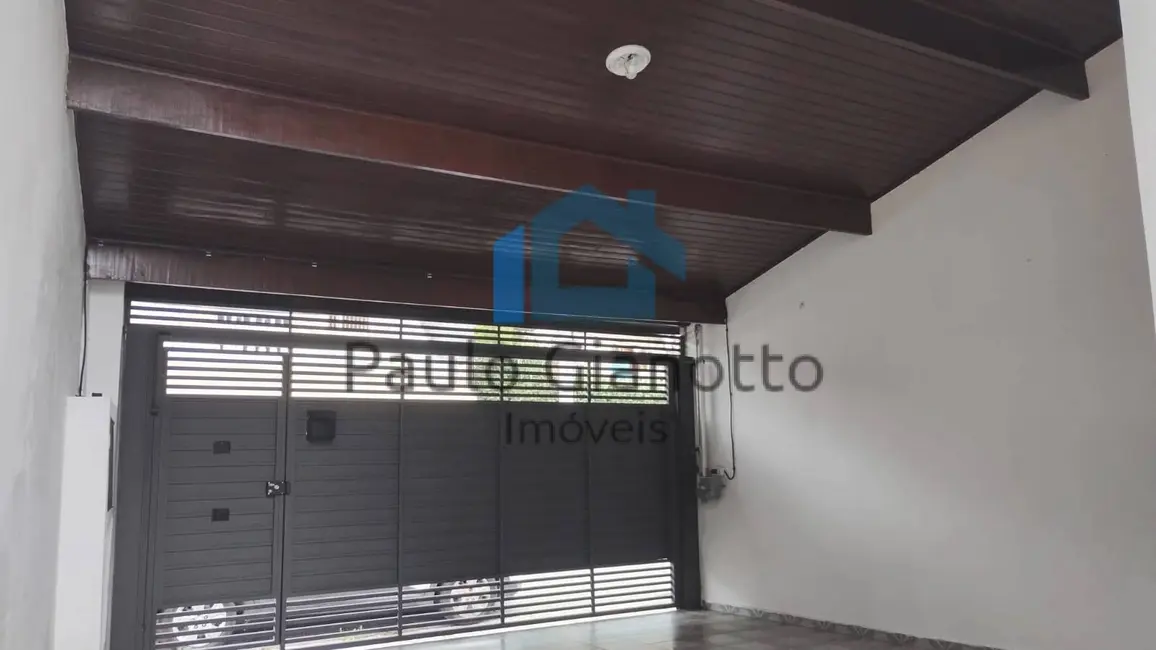 Foto 3 de Casa com 2 quartos à venda, 130m2 em Granja Carolina, Cotia - SP