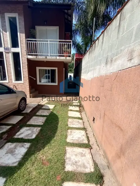 Foto 2 de Casa com 2 quartos à venda, 140m2 em Paisagem Casa Grande, Cotia - SP