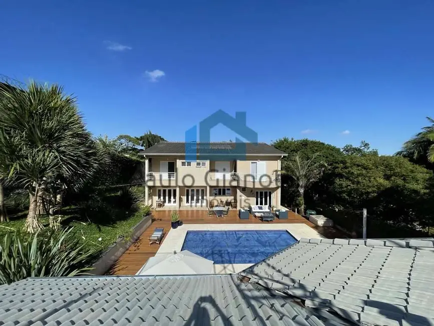 Casa com 5 quartos à venda, 610m2 em Vila Santo Antônio, Cotia - SP - imagem 7 Foto 7 de Casa com 5 quartos à venda, 610m2 em Vila Santo Antônio, Cotia - SP