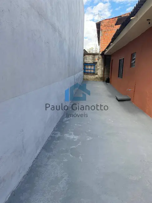 Foto 4 de Casa com 1 quarto para alugar, 125m2 em Jardim Cláudio, Cotia - SP