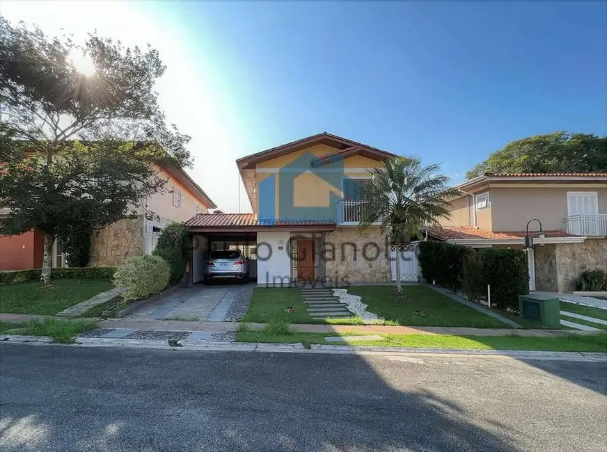 Foto 3 de Casa de Condomínio com 4 quartos à venda, 360m2 em Jardim São Paulo II, Cotia - SP