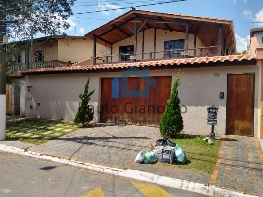Foto 2 de Casa de Condomínio com 3 quartos à venda e para alugar, 220m2 em Granja Viana, Cotia - SP