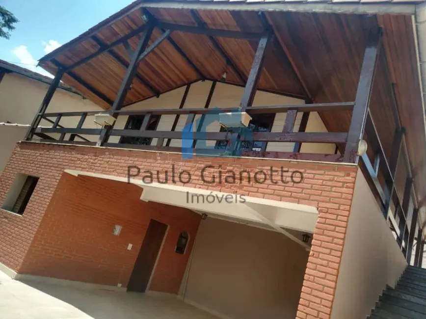 Foto 3 de Casa de Condomínio com 3 quartos à venda e para alugar, 220m2 em Granja Viana, Cotia - SP