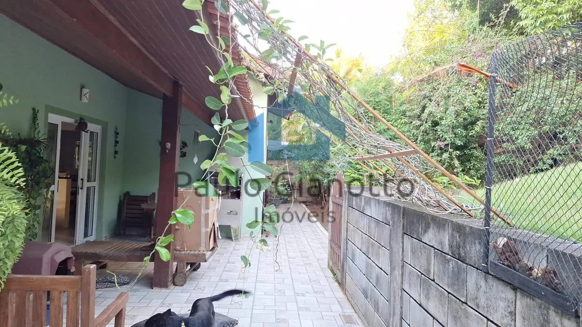 Casa de Condomínio com 3 quartos à venda, 210m2 em Parque Paulistano, Cotia - SP - imagem 6 Foto 6 de Casa de Condomínio com 3 quartos à venda, 210m2 em Parque Paulistano, Cotia - SP