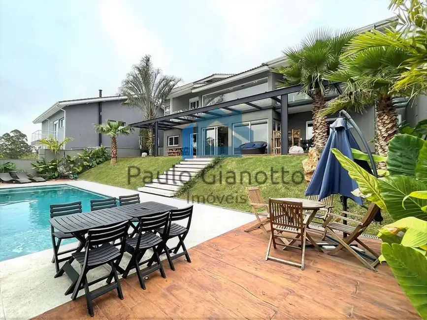 Foto 2 de Casa com 4 quartos à venda, 463m2 em Jardim Indaiá, Embu Das Artes - SP