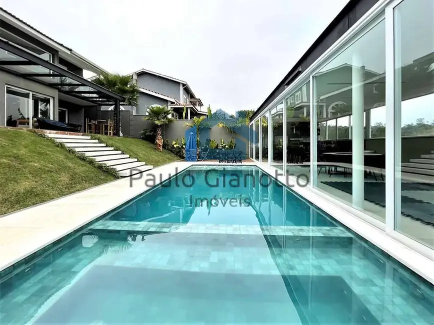 Foto 1 de Casa com 4 quartos à venda, 463m2 em Jardim Indaiá, Embu Das Artes - SP