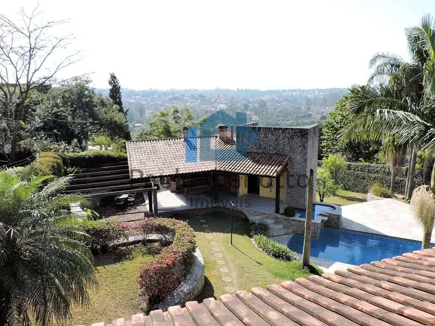 Casa de Condomínio com 3 quartos à venda, 284m2 em Terras do Madeira, Carapicuiba - SP - imagem 2 Foto 2 de Casa de Condomínio com 3 quartos à venda, 284m2 em Terras do Madeira, Carapicuiba - SP