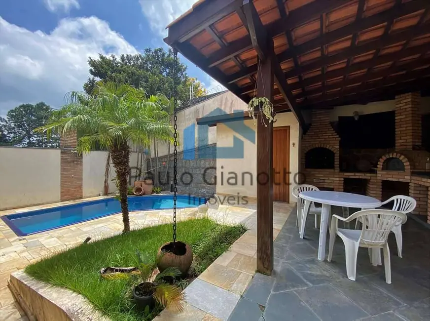 Foto 5 de Casa de Condomínio com 3 quartos à venda, 361m2 em Granja Viana, Cotia - SP