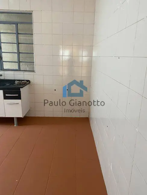 Casa com 1 quarto para alugar, 125m2 em Jardim Cláudio, Cotia - SP - imagem 9 Foto 9 de Casa com 1 quarto para alugar, 125m2 em Jardim Cláudio, Cotia - SP