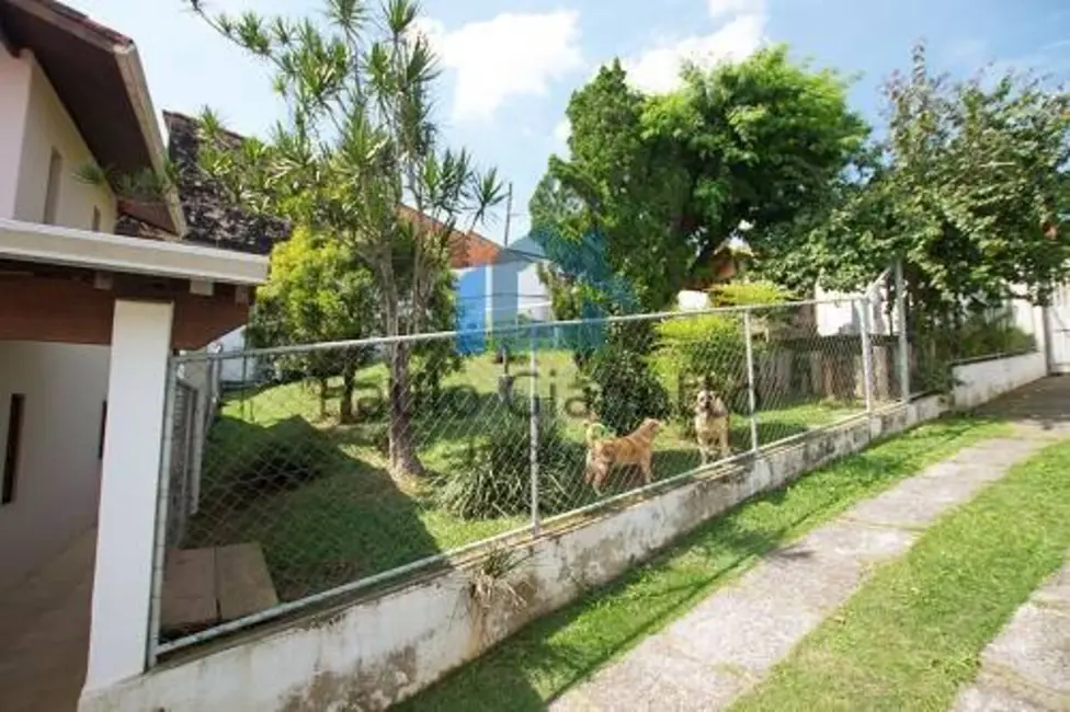 Casa com 4 quartos à venda, 380m2 em Jardim Nova Coimbra, Cotia - SP - imagem 9 Foto 9 de Casa com 4 quartos à venda, 380m2 em Jardim Nova Coimbra, Cotia - SP