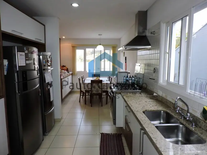 Foto 7 de Casa de Condomínio com 4 quartos à venda e para alugar, 401m2 em Golf Gardens, Carapicuiba - SP