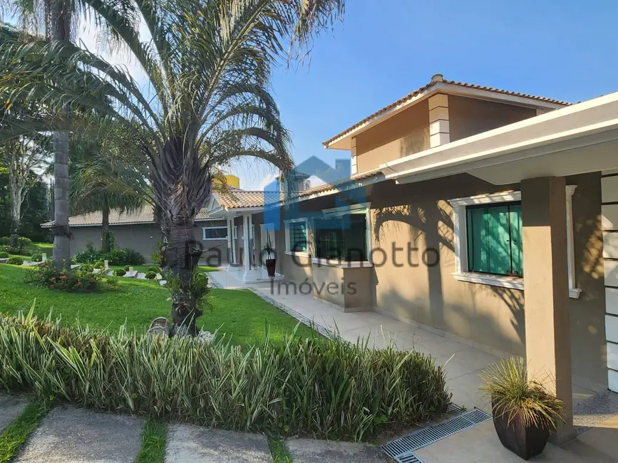 Foto 1 de Casa de Condomínio com 3 quartos à venda e para alugar, 483m2 em Parque Dom Henrique, Cotia - SP