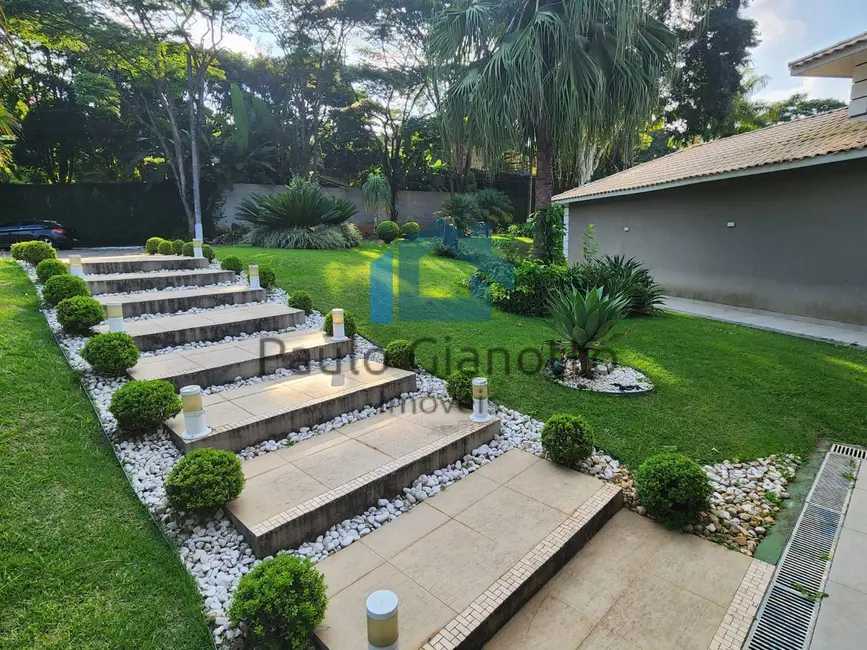 Foto 3 de Casa de Condomínio com 3 quartos à venda e para alugar, 483m2 em Parque Dom Henrique, Cotia - SP