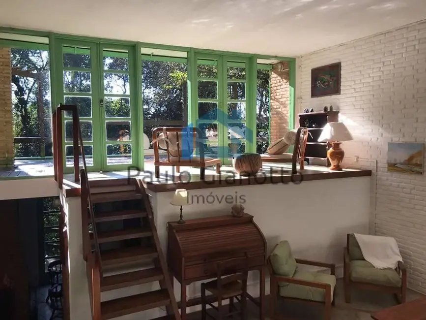 Foto 3 de Casa de Condomínio com 4 quartos à venda e para alugar, 271m2 em Taboleiro Verde, Cotia - SP