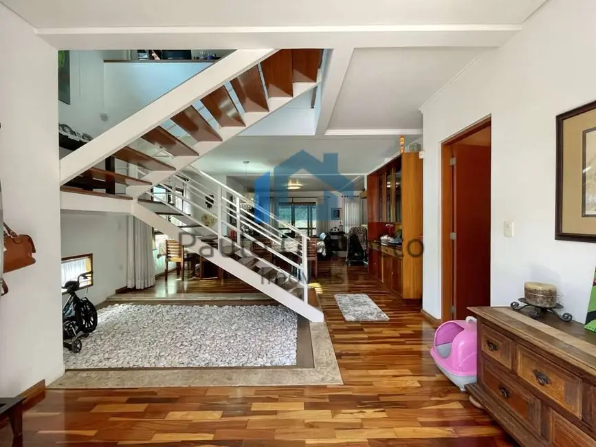 Foto 5 de Casa de Condomínio com 3 quartos à venda, 358m2 em Granja Viana, Carapicuiba - SP