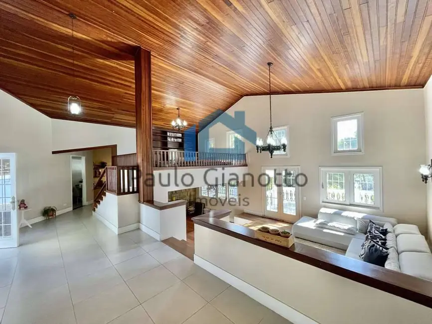 Foto 9 de Casa de Condomínio com 3 quartos à venda, 600m2 em Águas da Fazendinha, Carapicuiba - SP