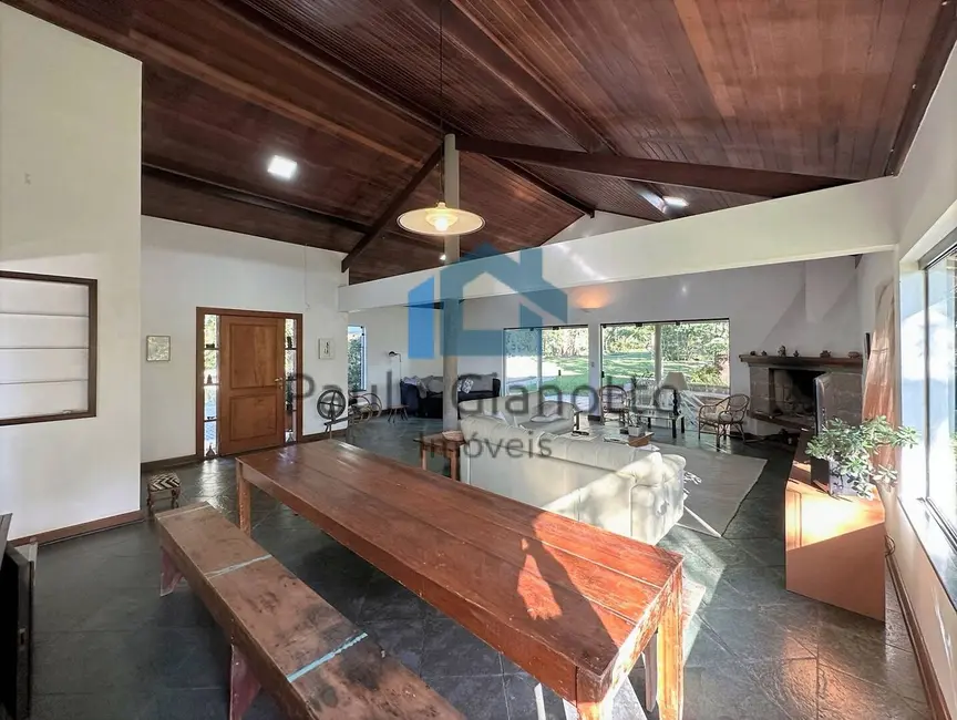 Casa de Condomínio com 3 quartos à venda, 435m2 em Granja Viana, Carapicuiba - SP - imagem 9 Foto 9 de Casa de Condomínio com 3 quartos à venda, 435m2 em Granja Viana, Carapicuiba - SP