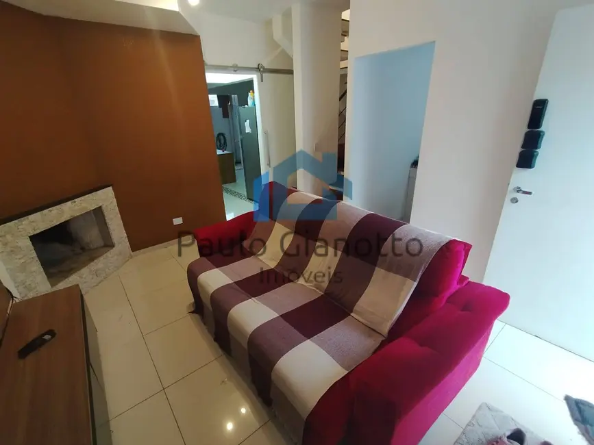 Casa com 3 quartos à venda, 153m2 em Paisagem Renoir, Cotia - SP - imagem 3 Foto 3 de Casa com 3 quartos à venda, 153m2 em Paisagem Renoir, Cotia - SP