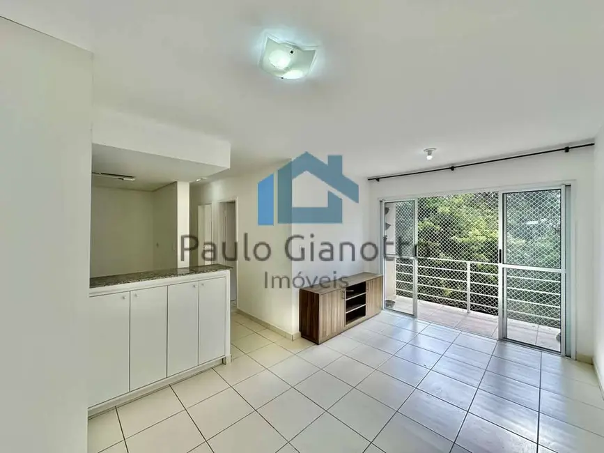 Foto 1 de Apartamento com 3 quartos à venda, 69m2 em Jardim Barbacena, Cotia - SP