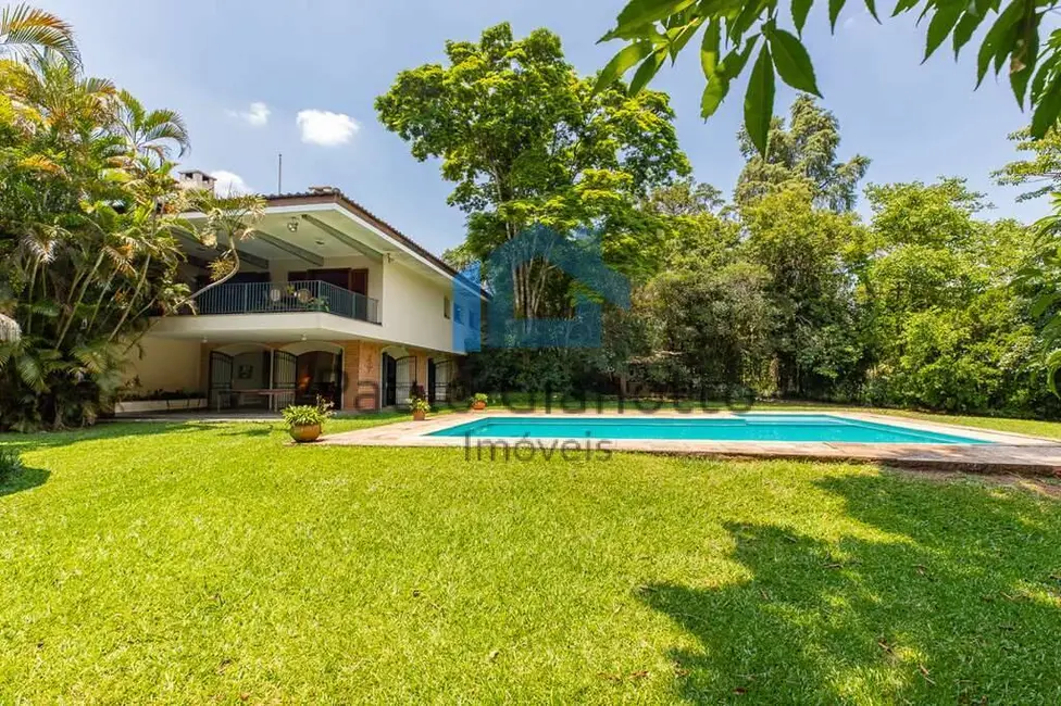 Foto 4 de Casa com 6 quartos à venda, 721m2 em Vila Santo Antônio, Cotia - SP
