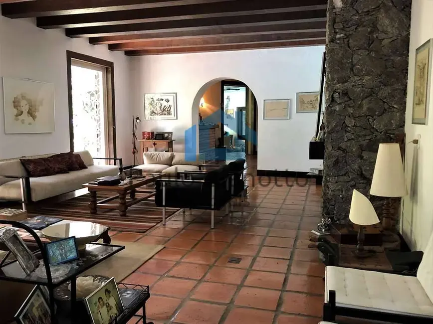 Foto 3 de Casa de Condomínio com 3 quartos à venda, 699m2 em Chácara São João, Carapicuiba - SP