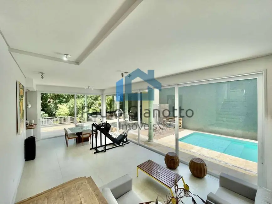 Foto 1 de Casa de Condomínio com 4 quartos à venda, 386m2 em Aldeia da Fazendinha, Carapicuiba - SP