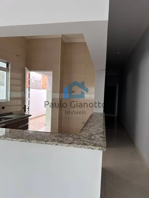 Foto 3 de Casa com 2 quartos à venda e para alugar, 60m2 em Jardim Nova Vida, Cotia - SP