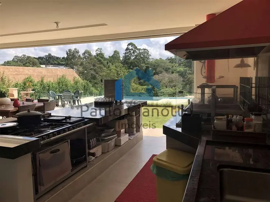 Foto 4 de Casa com 6 quartos à venda, 610m2 em Moinho Velho, Cotia - SP