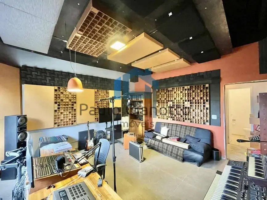 Foto 2 de Sala Comercial à venda e para alugar, 86m2 em Granja Viana, Carapicuiba - SP
