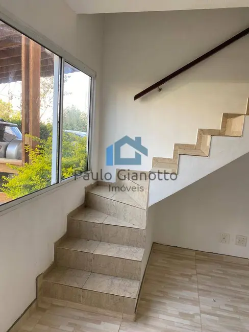 Foto 3 de Casa de Condomínio com 2 quartos para alugar, 91m2 em Jardim Ísis, Cotia - SP