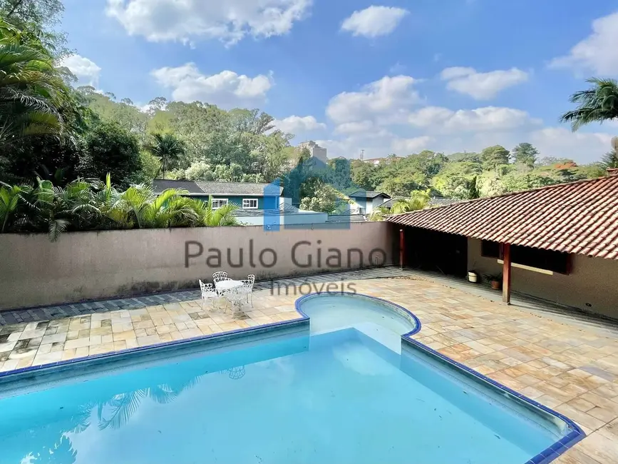 Casa de Condomínio com 3 quartos à venda, 412m2 em Chácara dos Lagos, Carapicuiba - SP - imagem 3 Foto 3 de Casa de Condomínio com 3 quartos à venda, 412m2 em Chácara dos Lagos, Carapicuiba - SP