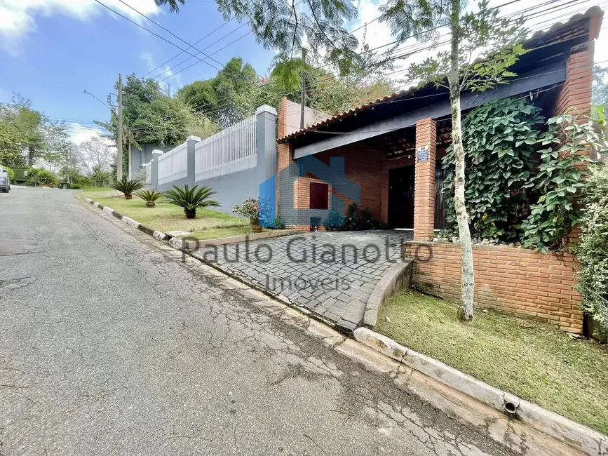Casa de Condomínio com 3 quartos à venda, 412m2 em Chácara dos Lagos, Carapicuiba - SP - imagem 8 Foto 8 de Casa de Condomínio com 3 quartos à venda, 412m2 em Chácara dos Lagos, Carapicuiba - SP