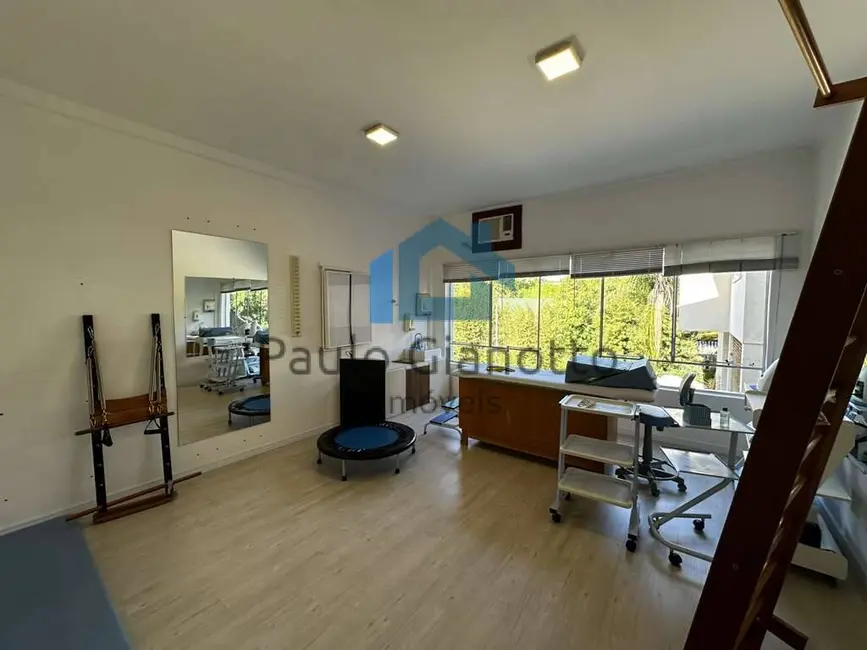 Foto 2 de Sala Comercial à venda e para alugar, 31m2 em Granja Viana, Cotia - SP