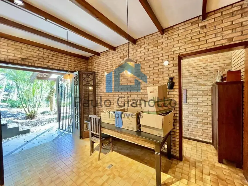 Casa de Condomínio com 3 quartos à venda, 450m2 em Vila Diva, Carapicuiba - SP - imagem 8 Foto 8 de Casa de Condomínio com 3 quartos à venda, 450m2 em Vila Diva, Carapicuiba - SP