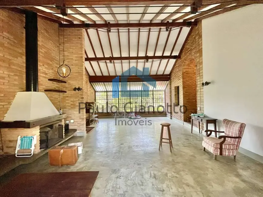 Foto 1 de Casa de Condomínio com 3 quartos à venda, 450m2 em Vila Diva, Carapicuiba - SP