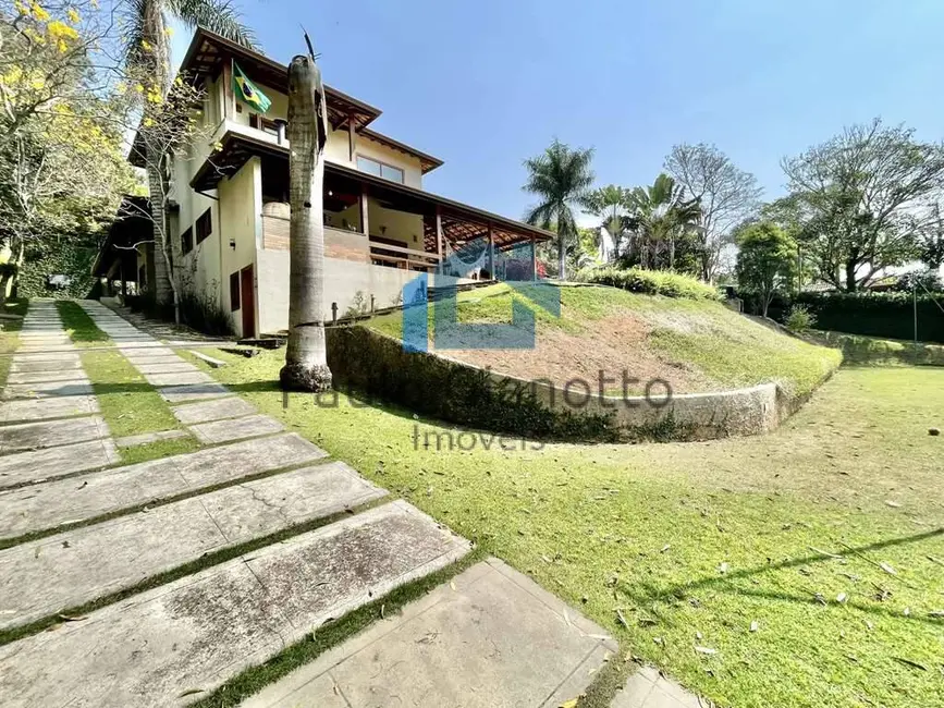 Casa de Condomínio com 4 quartos à venda, 540m2 em Granja Viana, Carapicuiba - SP - imagem 3 Foto 3 de Casa de Condomínio com 4 quartos à venda, 540m2 em Granja Viana, Carapicuiba - SP