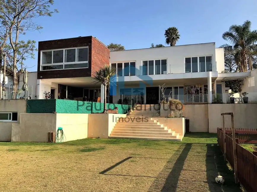 Foto 1 de Casa de Condomínio com 4 quartos para alugar, 550m2 em Granja Viana, Carapicuiba - SP