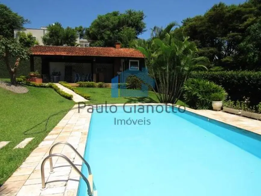 Casa de Condomínio com 3 quartos à venda, 370m2 em Granja Viana, Carapicuiba - SP - imagem 6 Foto 6 de Casa de Condomínio com 3 quartos à venda, 370m2 em Granja Viana, Carapicuiba - SP