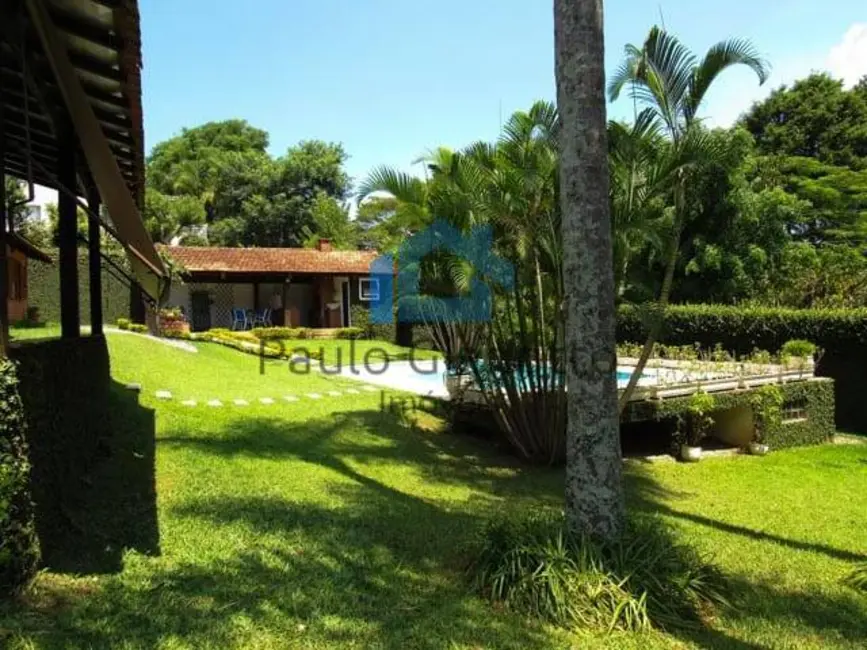 Casa de Condomínio com 3 quartos à venda, 370m2 em Granja Viana, Carapicuiba - SP - imagem 3 Foto 3 de Casa de Condomínio com 3 quartos à venda, 370m2 em Granja Viana, Carapicuiba - SP