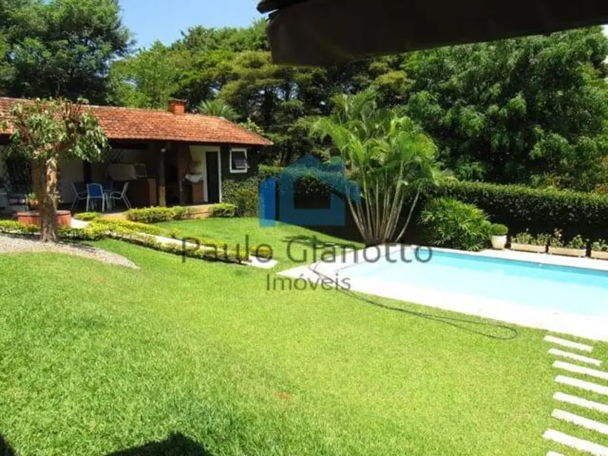 Casa de Condomínio com 3 quartos à venda, 370m2 em Granja Viana, Carapicuiba - SP - imagem 5 Foto 5 de Casa de Condomínio com 3 quartos à venda, 370m2 em Granja Viana, Carapicuiba - SP