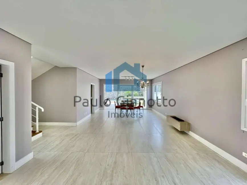 Foto 9 de Casa de Condomínio com 4 quartos à venda, 333m2 em Granja Viana, Cotia - SP