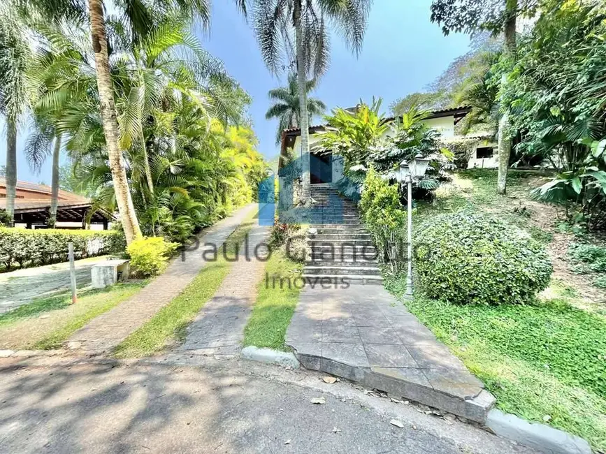 Casa de Condomínio com 6 quartos à venda, 641m2 em Granja Viana, Cotia - SP - imagem 3 Foto 3 de Casa de Condomínio com 6 quartos à venda, 641m2 em Granja Viana, Cotia - SP