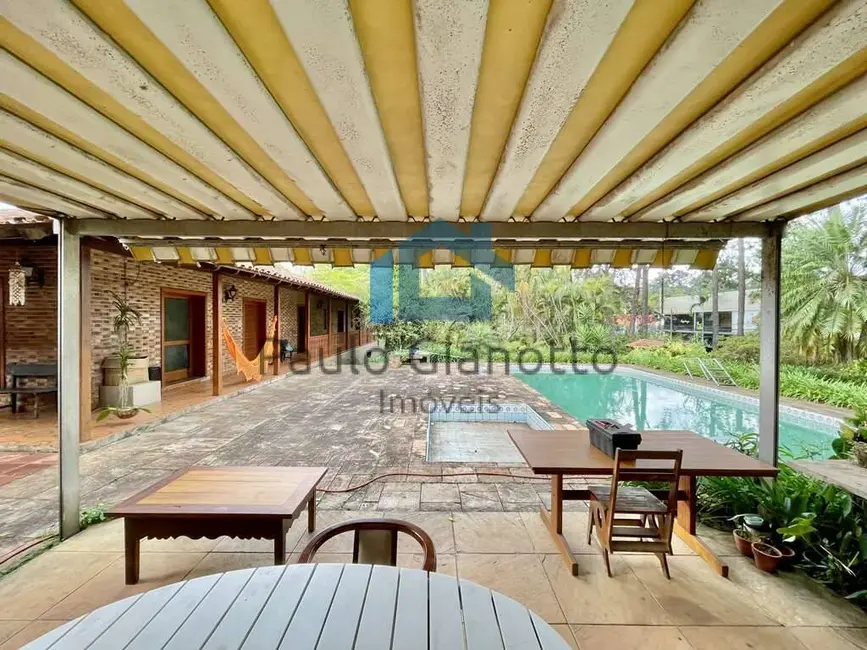 Foto 4 de Sala Comercial à venda e para alugar, 757m2 em Granja Viana, Cotia - SP