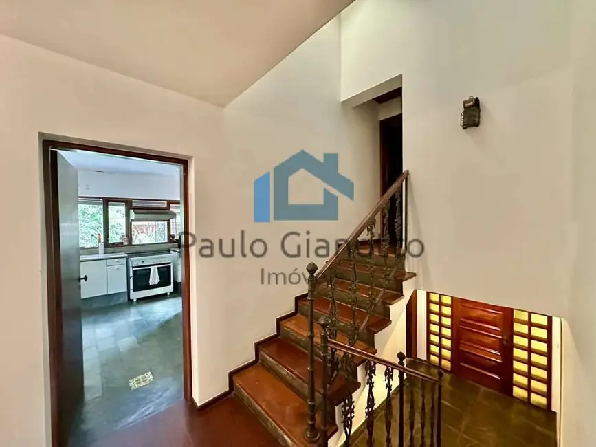 Casa de Condomínio com 4 quartos à venda, 417m2 em Aldeia da Fazendinha, Carapicuiba - SP - imagem 5 Foto 5 de Casa de Condomínio com 4 quartos à venda, 417m2 em Aldeia da Fazendinha, Carapicuiba - SP