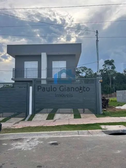 Foto 2 de Casa com 3 quartos à venda, 96m2 em Água Espraiada (Caucaia do Alto), Cotia - SP