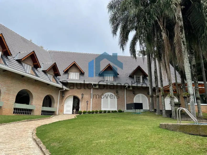 Casa de Condomínio com 6 quartos à venda, 795m2 em Chácara das Paineiras, Carapicuiba - SP - imagem 1 Foto 1 de Casa de Condomínio com 6 quartos à venda, 795m2 em Chácara das Paineiras, Carapicuiba - SP